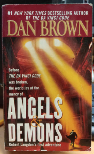 Dan Brown - Angels & Demons