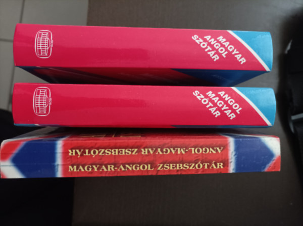 3db Angol magyar, Magyar-angol  zsebsztr: Bibliotka kiad; Akadmiai kiad