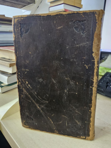 Trei Asar - Szent írás, Biblia héber nyelven (Tre Asar)