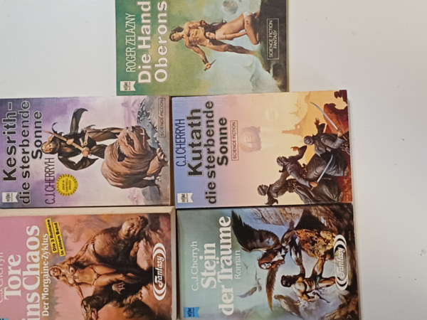 Több szerző - 5 darab német nyelvű fantasy könyv