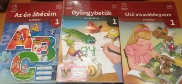 Csájiné Knézics Anikó, Esztergályosné Földesi Katalin Esztergályos Jenő - 3 db Első olvasókönyvem 1 tankönyv (OH-MIR01TB/II) + Gyöngybetűk 1 munkafüzet (OH-MIR01TB1) + Az én ábécém 1 tankönyv (OH-MIR01TB/I)