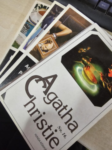 Agatha Christie - 4db Agatha Christie: H�tv�gi gyilkoss�g+ �t kismalac+ Paddington 16.50+ No. 16