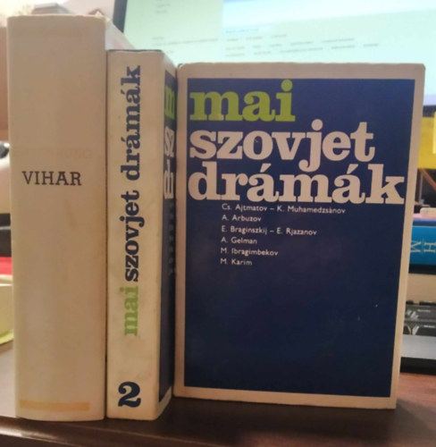 Csingiz Ajtmatov, Makszud Ibragimbekov Ilja Ehrenburg - 2 db m: Vihar+Mai szovjet drmk 1-2.