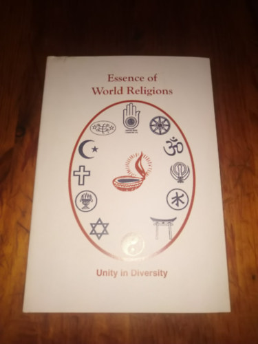 ismeretlen - Essence of World Religions