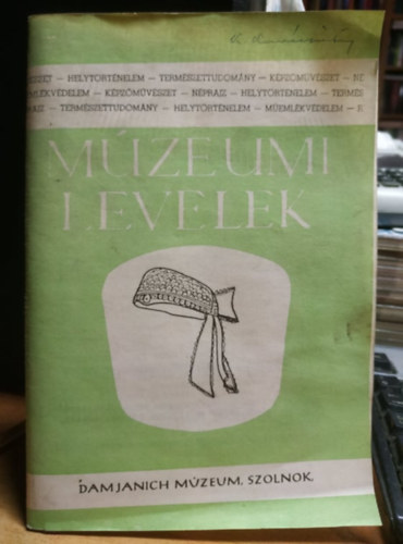 Damjanich J�nos M�zeum - M�zeumi levelek 20-21. sz�m