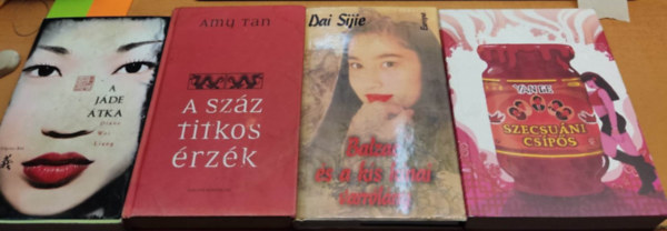 Diane Wei Liang, Amy Tan, Yan Ge Dai Sijie - A jde tka + A szz titkos rzk + Balzac s a kis knai varrlny + Szecsuni csps (4 ktet)
