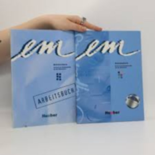 Deutschkurs Kursbuch und Arbeitsbuch em Hueber Br�ckenkurs in Bayern - Augsburg (N�met tank�nyv �s munkaf�zet a bajororsz�gi Augsburgban tal�lhat� H�ber �thidal� tanfolyamhoz)