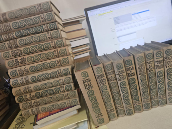 Izs�f Alajos, Andor J�zsef, K�rp�ti Aur�l, Lamp�rth G�za, P. �brah�m M�rkus-M�rki-R�kosi-Trik�l-S�k-Domonkos-Tak�ts-Cholnoky-Gr�f Andr�ssy-Peth�-Frakn�i-Gyulai-Tarczai-Kosztol�nyi - Az �let K�nyvei (21 db. k�tet): Magyar gondok + Magyar k�z�pkor + A magyars�g�rt + Egys�g fel� + S�k S�ndor k�ltem�nyei + Aty�m fiai + R�gi magyar asszonyok + Kaleidoszk�p + A vil�gh�bor� probl�m�i + A szabads�gharc eszm�i + ..