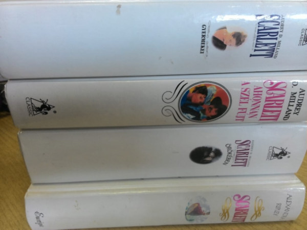 Alexandra Ripley Audrey D. Milland - Scarlett + Scarlett gyermekei + Scarlett �r�k�ben + Ahonnan a sz�l f�jt