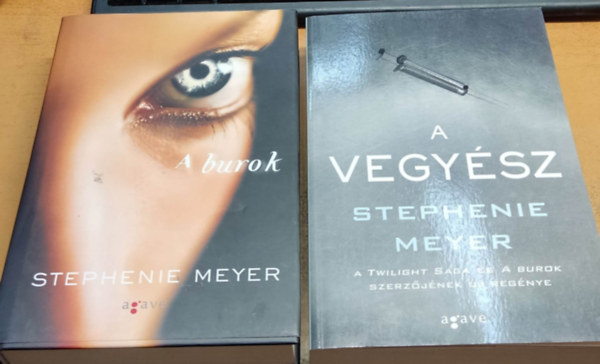 Stephenie Meyer - A burok + A vegysz (2 ktet)