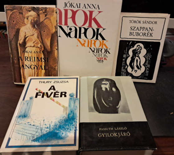 T�r�k S�ndor, L�szl� Passuth, Thury Zsuzsa J�kai Anna - 5 db-os sz�pirodalmi K�NYVMENT� AJ�NLAT: A reimsi angyal + Napok + Gyilokj�r� + Szappanbubor�k + A fiv�r