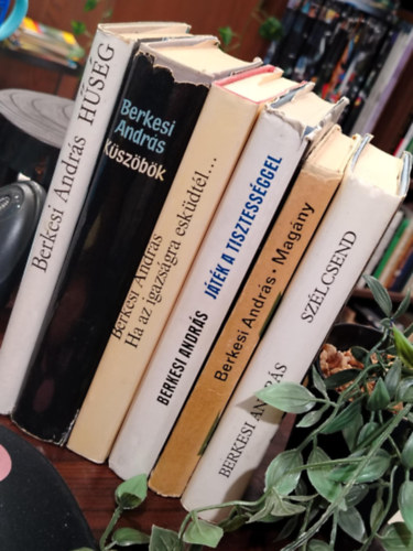 Berkesi Andr�s - K�NYVMENT� AJ�NLAT, 6 DB. Berkesi Andr�s k�nyvcsomag. H�s�g, K�sz�b�k, Ha az igazs�gra esk�dt�l, J�t�k a tisztess�ggel, Mag�ny, Sz�lcsend