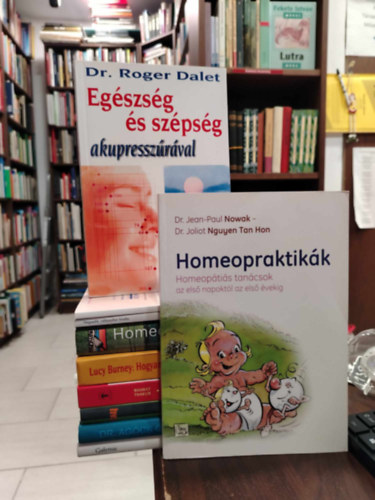 Knyvcsmag, 10 db. letmd. Homeopraktikk+Egszsg s szpsg akupresszrval+Homeoptia s a sport+Homeoptia napjainkban+Homeoptia+Hogyan erstsk meg gyermeknk immunrendszert+Jga a csaldban+Genetikai tjr+Plasztik