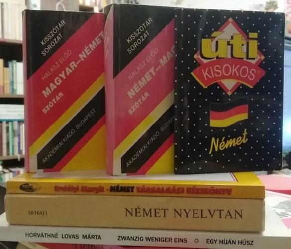 Horváthné Lovas Márta, Karácsony Lajos-Dr. Tálasi Istvánné, Erdélyi Margit, Halász Előd (szerk.), Maros Judit (Összeáll.) - 6 db-os KÖNYVMENTŐ AJÁNLAT, német nyelvkönyv: Zwanzig weniger eins-Egy híján húsz+ Német nyelvtan+ Német társalgási kézikönyv+ Német-magyar/magyar-német kisszótár+ Úti kisokos-Német