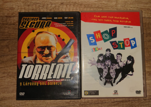 Kevin Smith - 2 fergeteges v�gj�t�k DVD-n az ezzredfordul�r�l: Shop Stop, Torrente