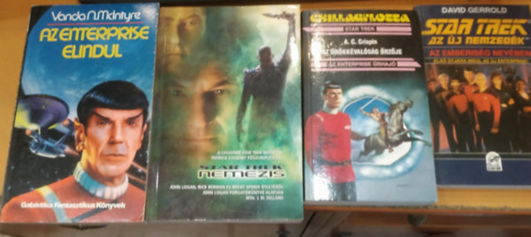 J. M. Dillard, A. C. Crispin, Vonda N. McIntyre David Gerrold - 4 db Star Trek: Az Enterprise elindul + Nemezis + Az rkkvalsg rzje + Az emberisg nevben