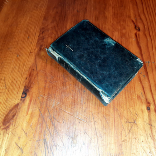 Zadravecz Istv�n - Szerafi sz�rnyakon (Ima- �s elm�lked�k�nyv)